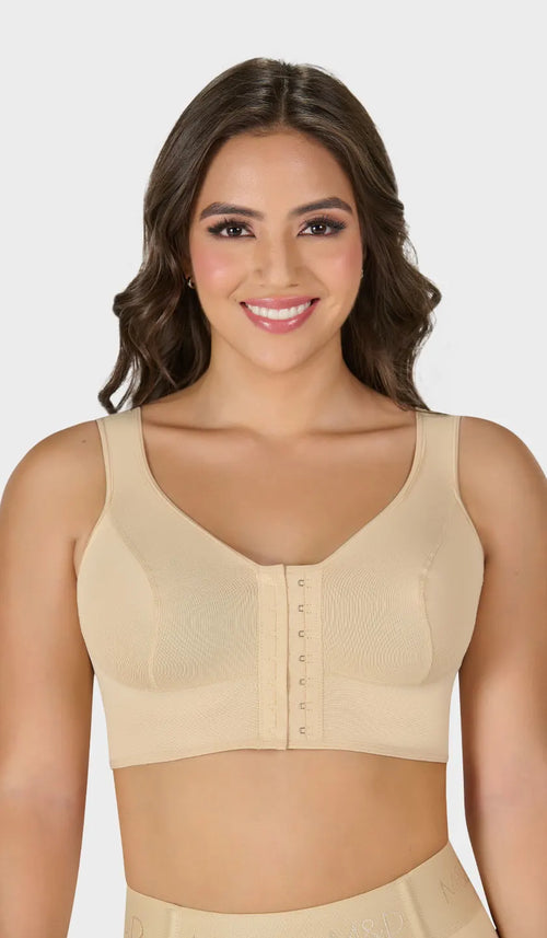 Brasier moldeador colombiano espalda cubierta con sisa y 2 niveles de ganchos. Ajuste y soporte superior todo el día. Ordena hoy con envío a todo México.