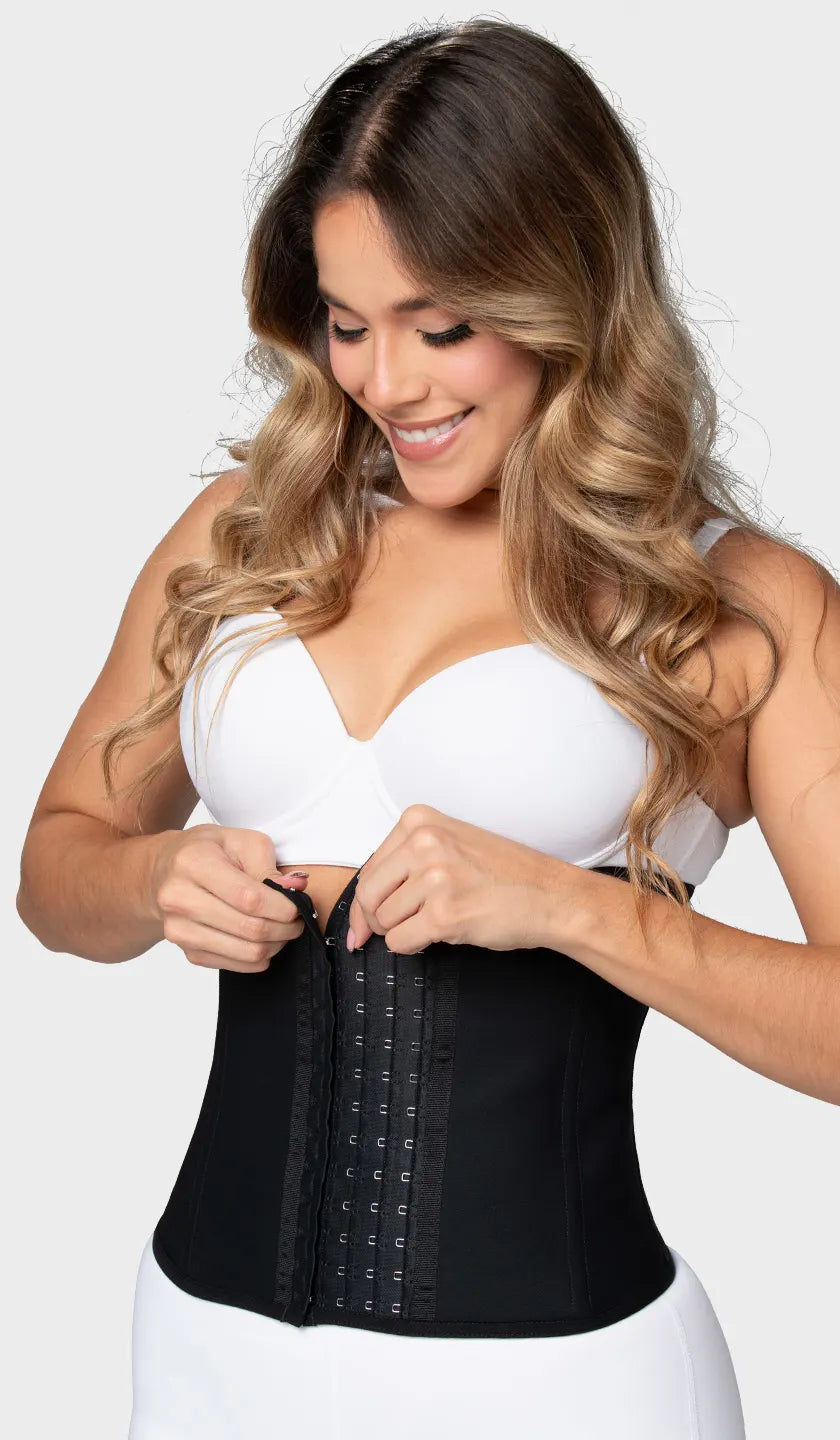 Cinturilla de látex colombiana control fit strapless con varillas internas y ganchos cubiertos en 4 niveles. Reduce cintura al instante. Compra en línea, envío a México.