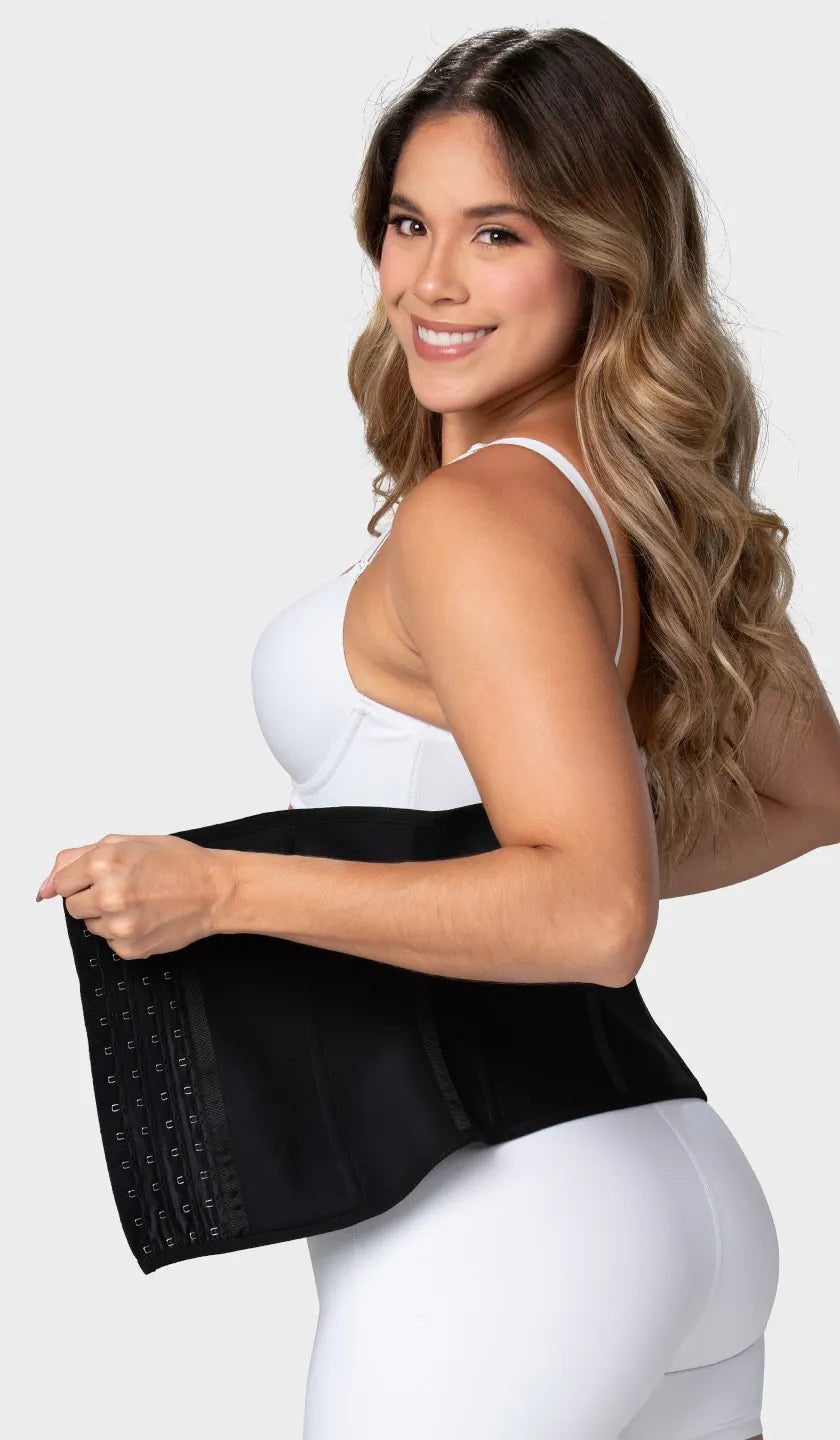 Cinturilla de látex colombiana control fit strapless con varillas internas y ganchos cubiertos en 4 niveles. Reduce cintura al instante. Compra en línea, envío a México.