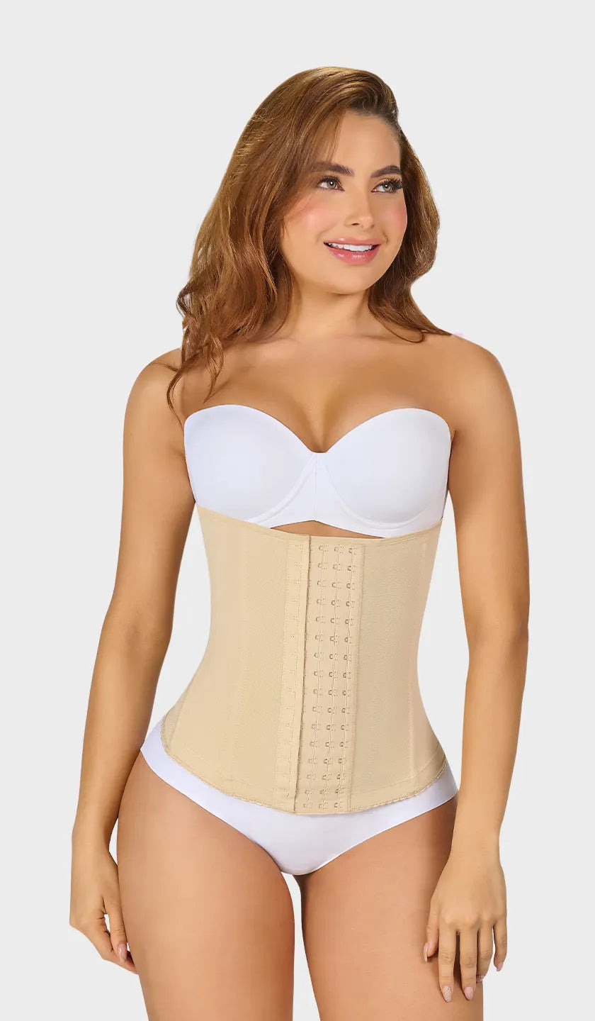 Cinturilla beige moldeadora colombiana strapless, varillas internas y silicón en contorno inferior. 4 niveles de ganchos para ajuste y definición perfecta. Ordena hoy, envío a todo México.