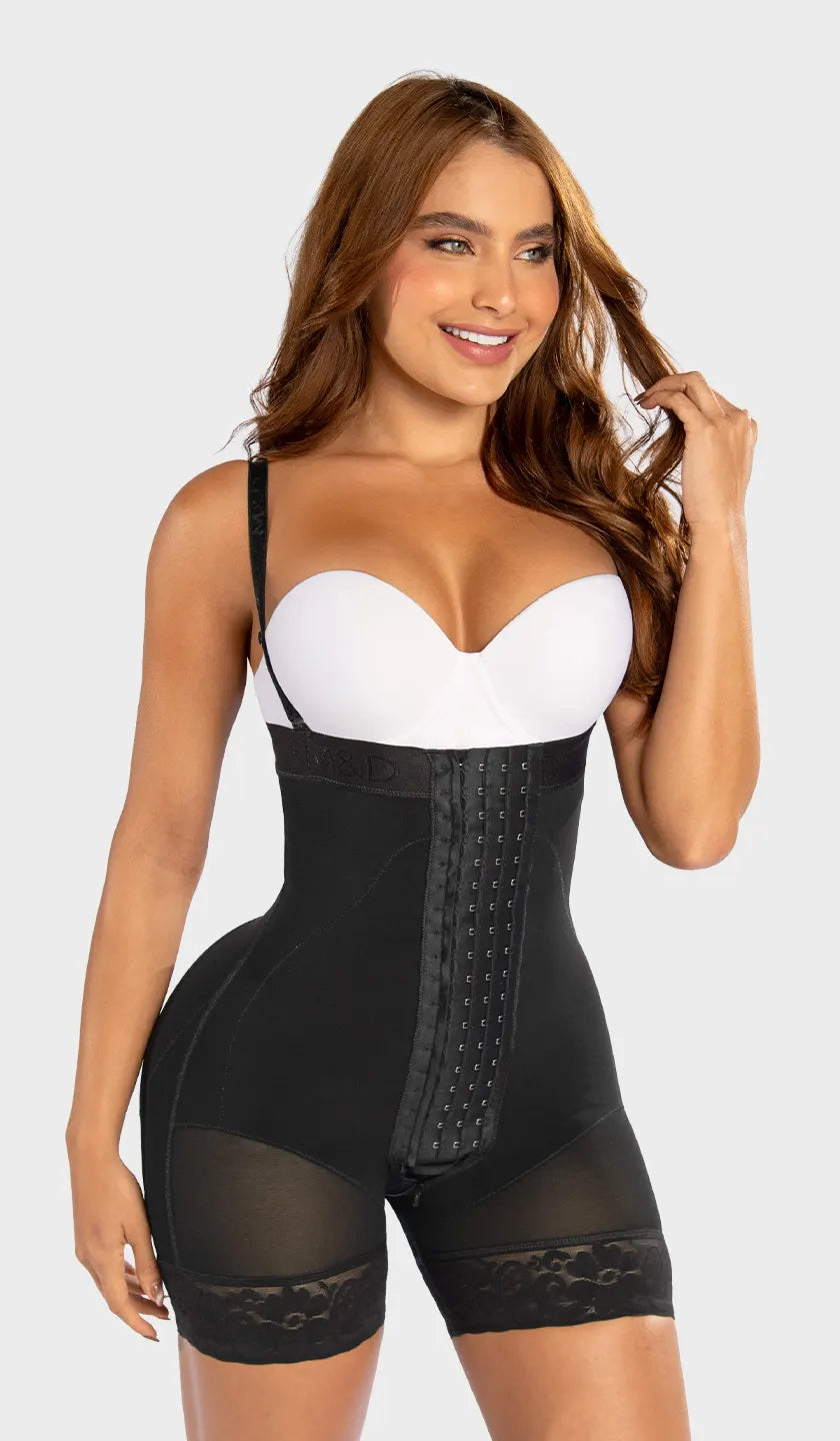 Faja moldeadora colombiana corta strapless, banda contramarcada, silicón en pierna y 4 niveles de ganchos. Cierre inferior y realce de glúteos garantizado. Ordena hoy, envío a todo México.
