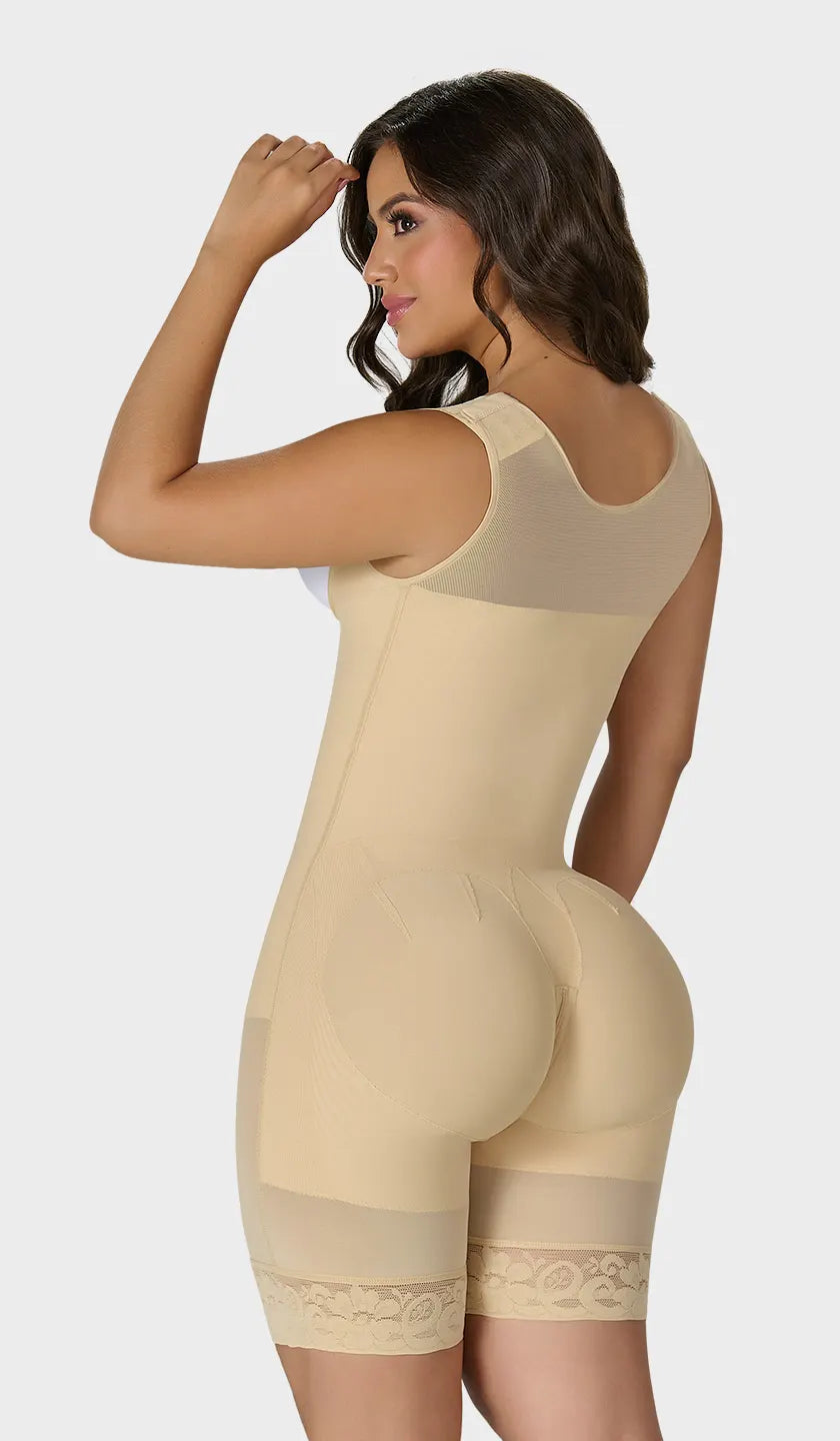 Faja moldeadora colombiana media pierna, espalda cubierta y hombro ajustable. Define cintura al instante con efecto reloj de arena. Compra hoy, envío a todo México.