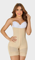 Faja beige moldeadora colombiana corta strapless, tiras removibles, silicón en pierna y 2 niveles de ganchos. Cierre inferior y realce natural de glúteos. Ordena hoy, envío a todo México. 